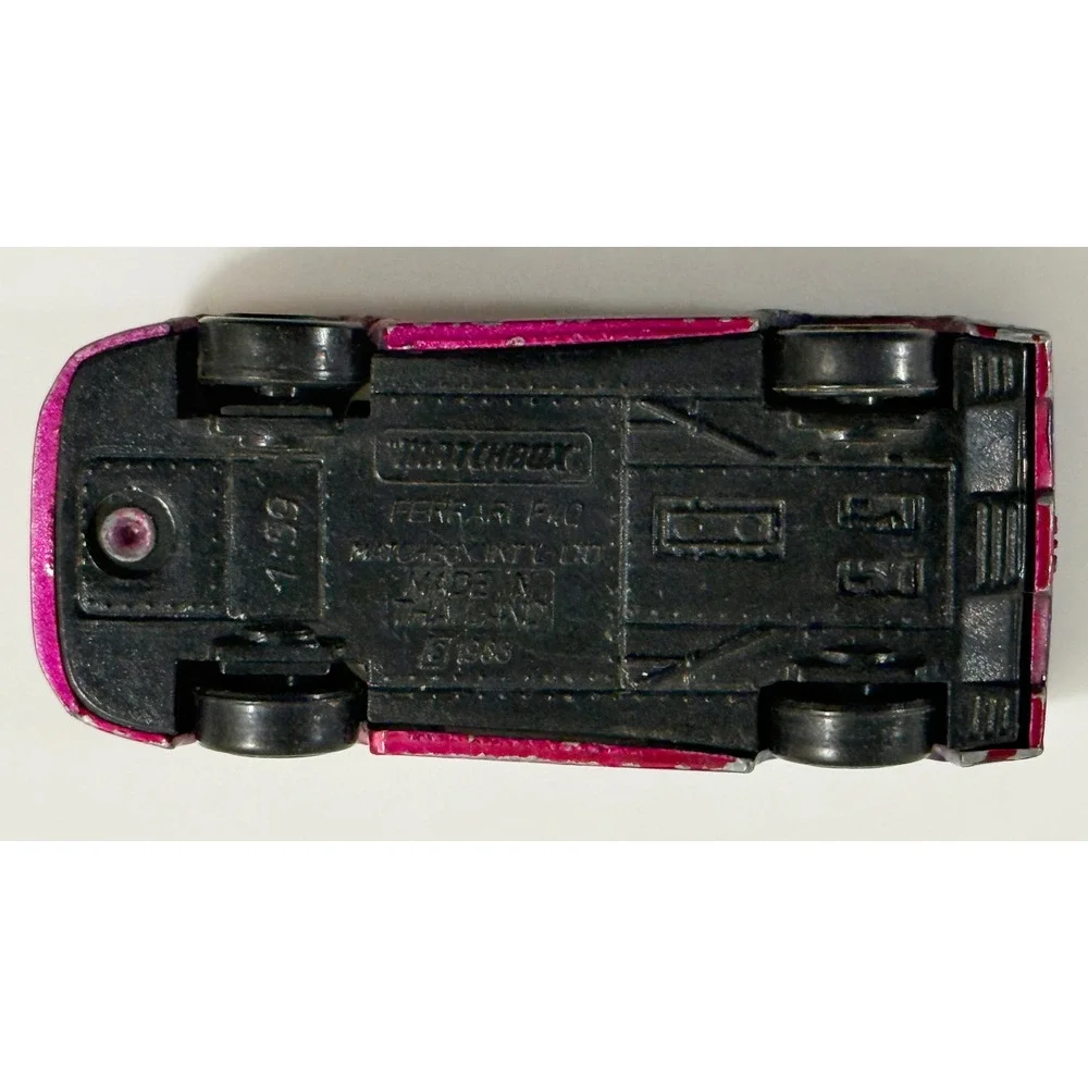 Matchbox Ferrari F40 Toy Car Kids 1:59 Pink Purple Vintage 1988 Diecast